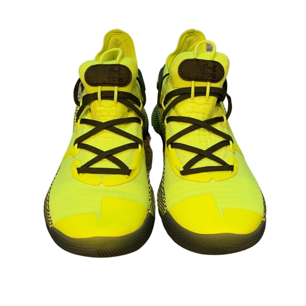 Curry 6 Coy Fish Men Size 7.5